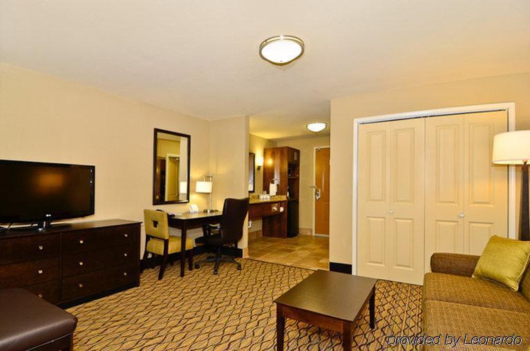 Holiday Inn Express & Suites - Williston By Ihg Zimmer foto